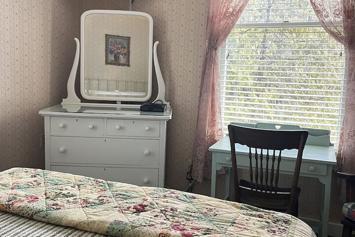 Room 20 of 162