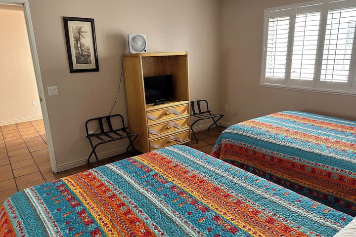 Room 40 of 53