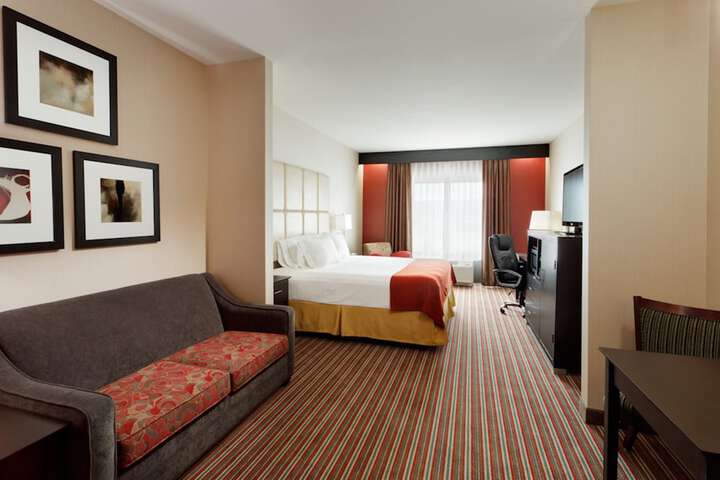 Room 15 of 31