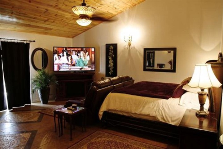 Echo Canyon Spa Resort (Adults Only)