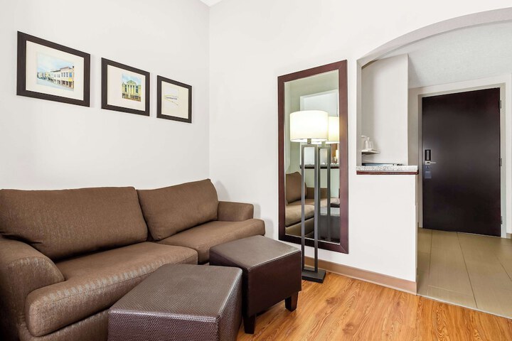 Comfort Suites Lumberton North