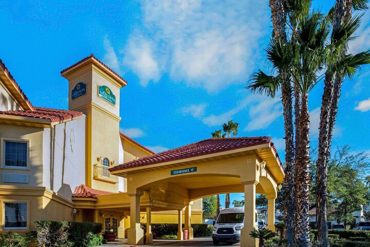 Hotel 4 of 29