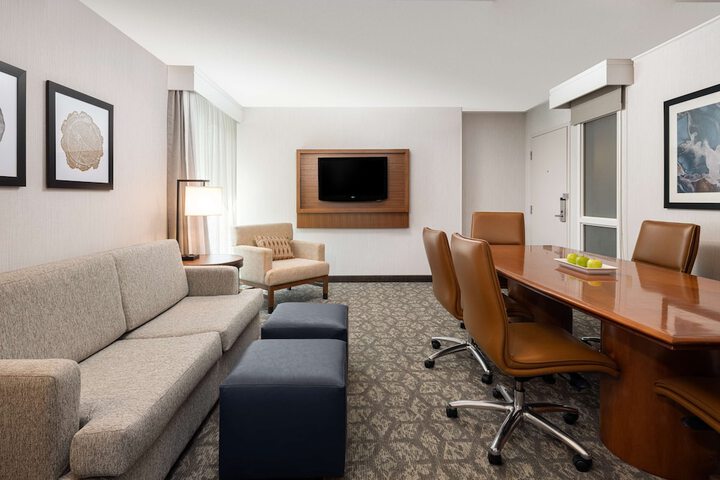 Room 37 of 51