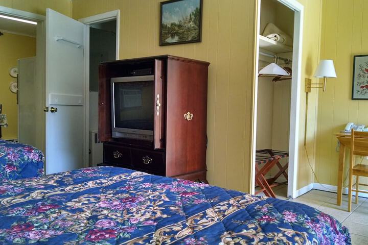 Room 56 of 75