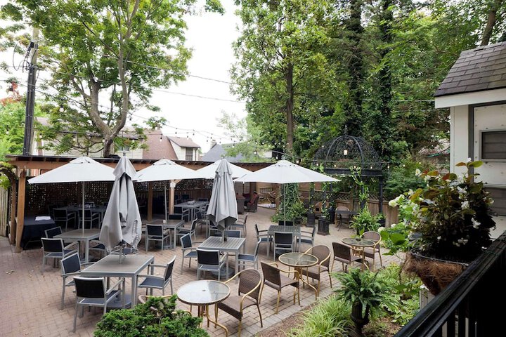 Idlewyld Inn & Spa
