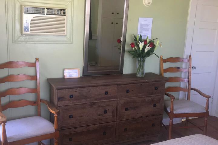 Room 38 of 135