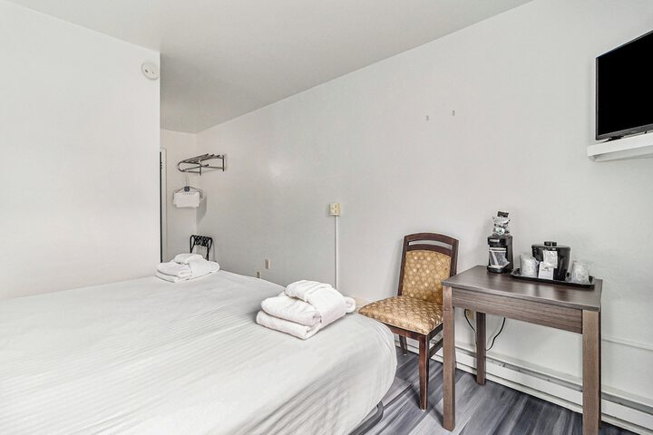 Room 92 of 219