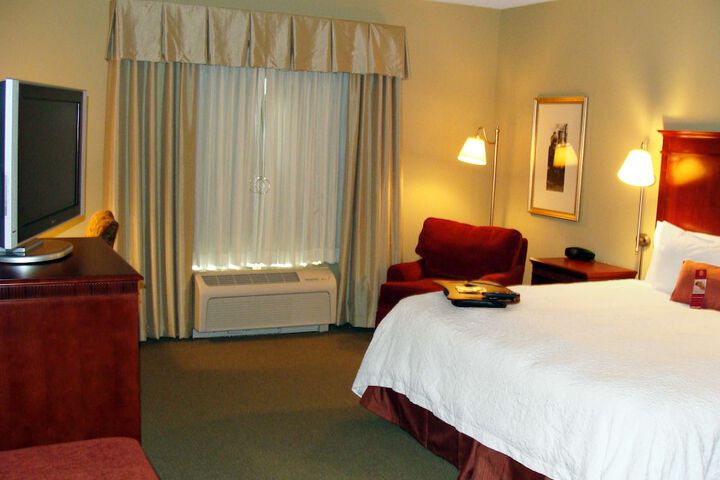 Hampton Inn Calera
