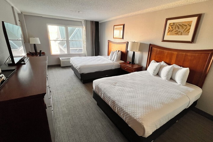 Room 20 of 33