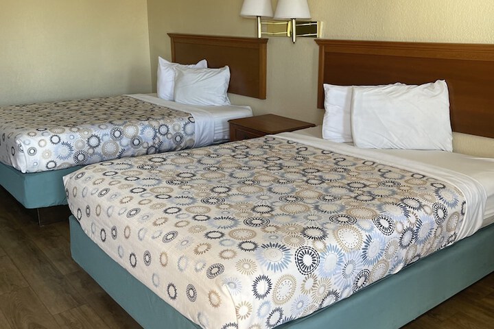 Room 46 of 91