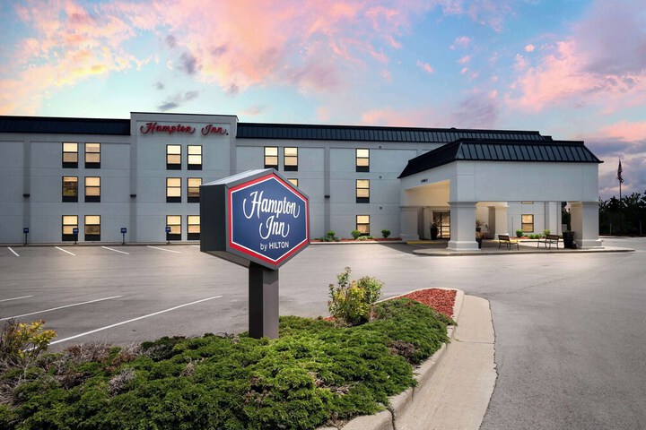 Hotel 2 of 34
