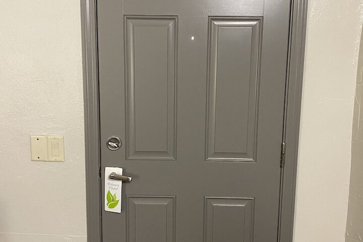 Room 11 of 23