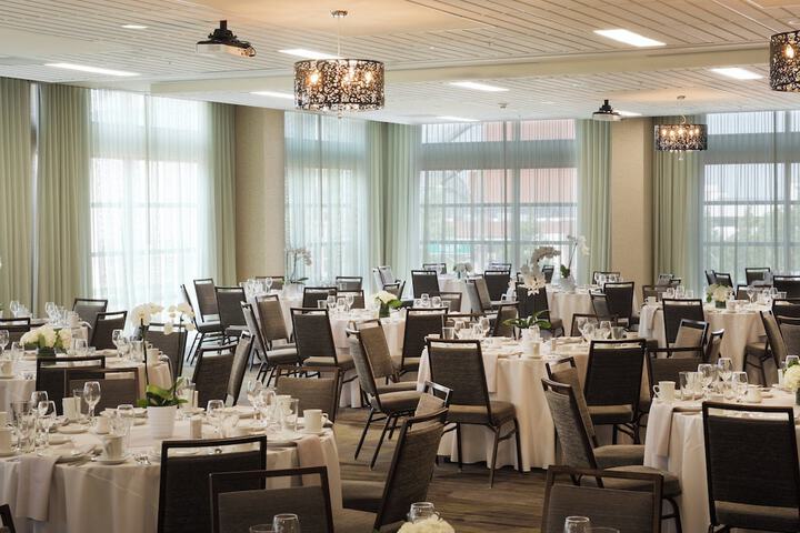 Courtyard by Marriott Seattle Everett Downtown