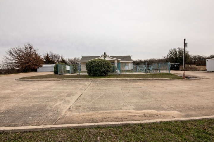 Property Grounds 29 of 29