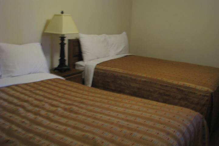 Room 29 of 64
