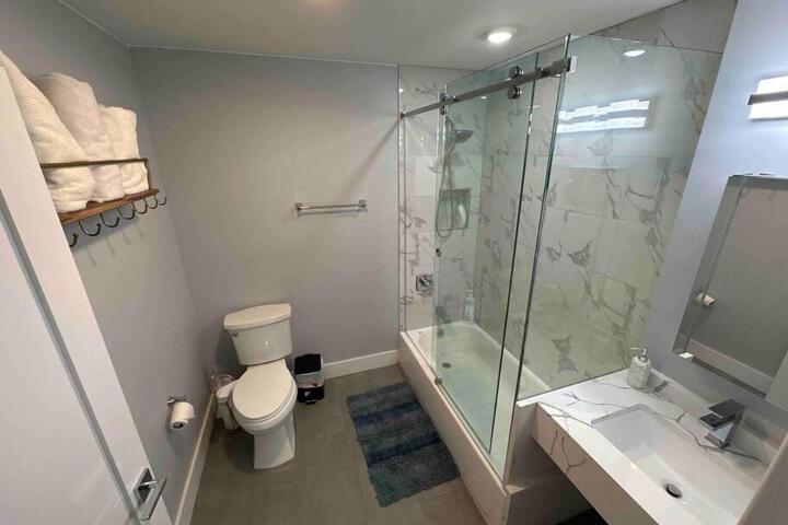 The Comfy Suite - 1BR with Free Parking