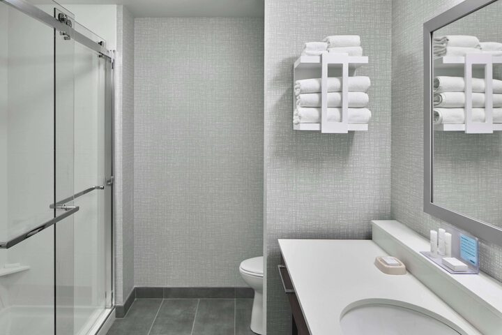 Hampton Inn & Suites Saratoga Springs Downtown