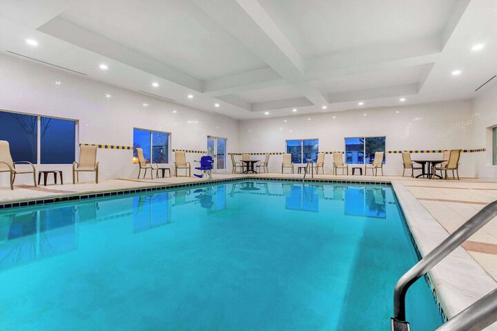 Spark by Hilton Plainfield Indianapolis