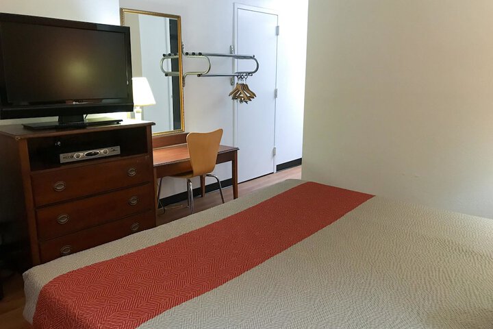 Room 29 of 45