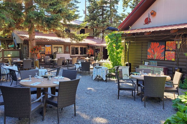 Laughing Horse Lodge