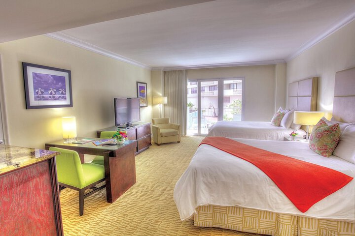 Sea View Hotel Bal Harbour, on the Ocean