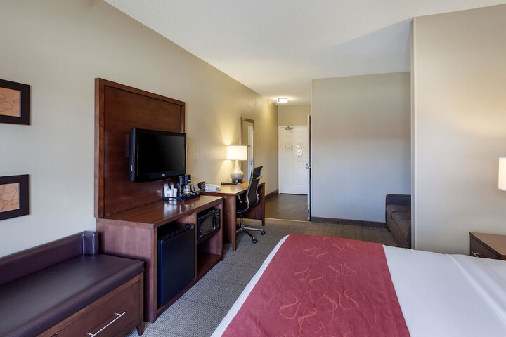 Room 18 of 36