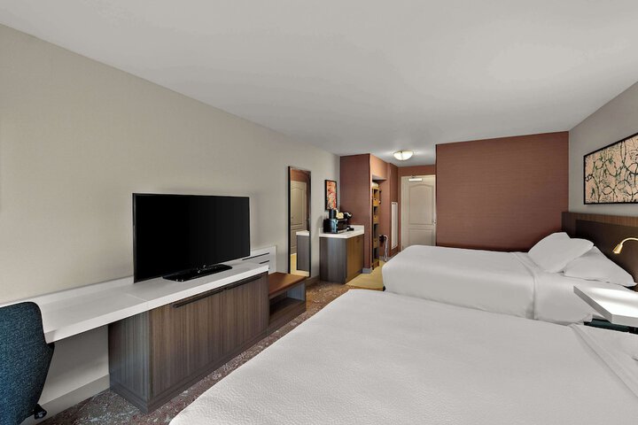 Hilton Garden Inn Omaha East / Council Bluffs