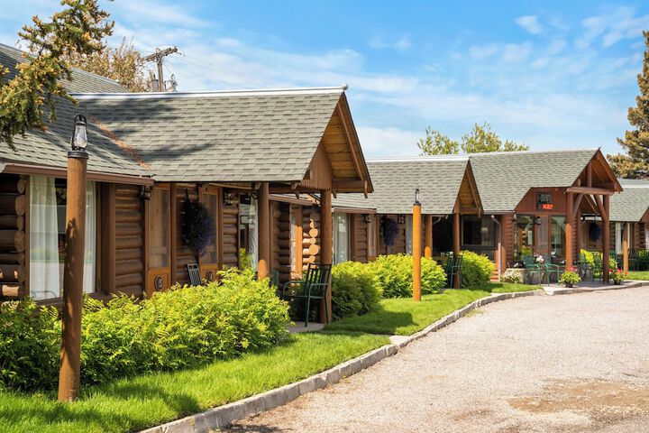 El Western Cabins & Lodges