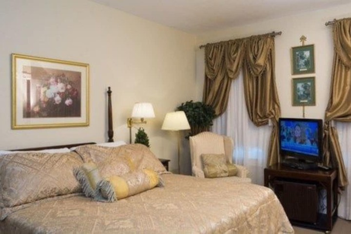 Room 134 of 191