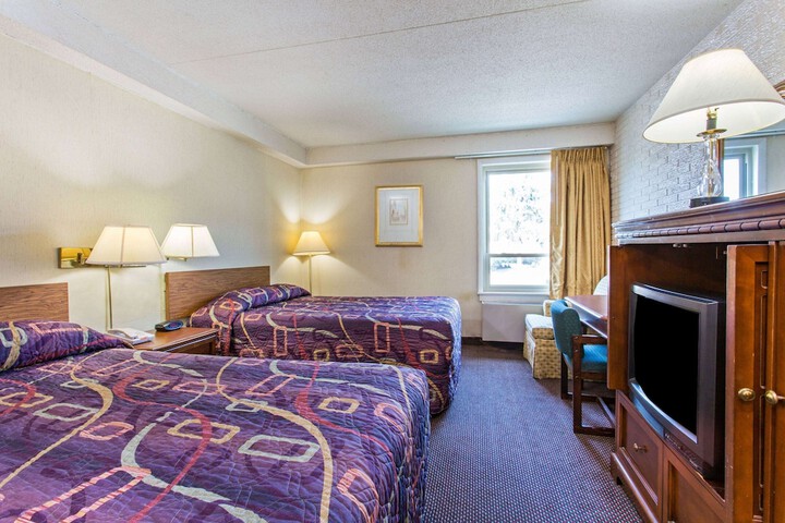Room 25 of 56