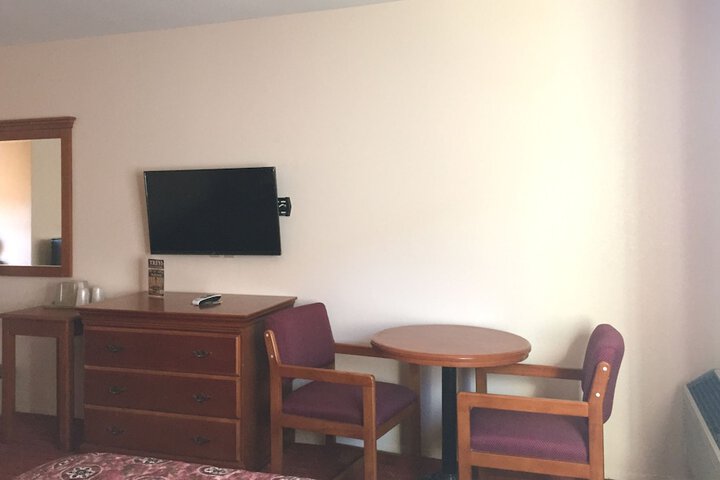 Room 17 of 53
