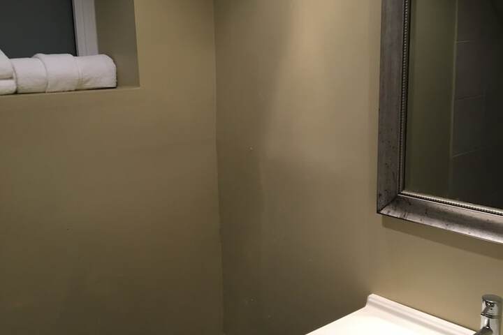 Room 19 of 26