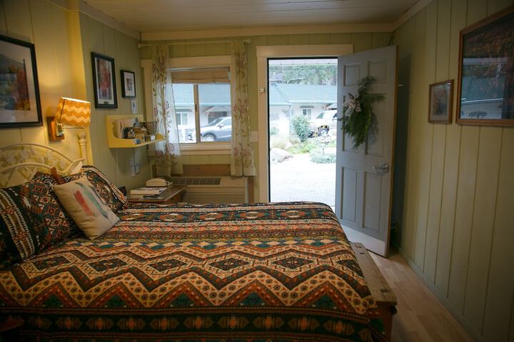 Room 168 of 236