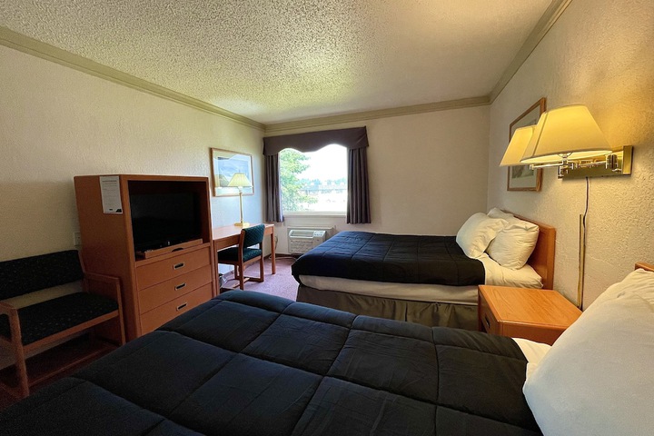 Room 38 of 71