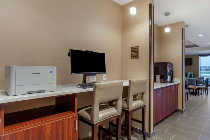 Comfort Suites Grand Island South