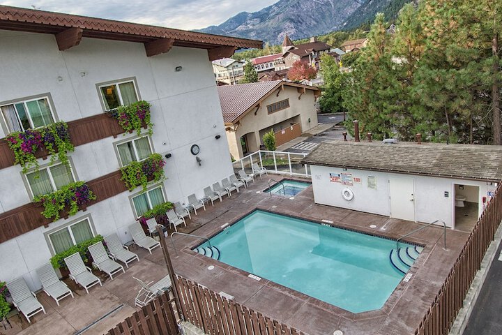 Bavarian Lodge