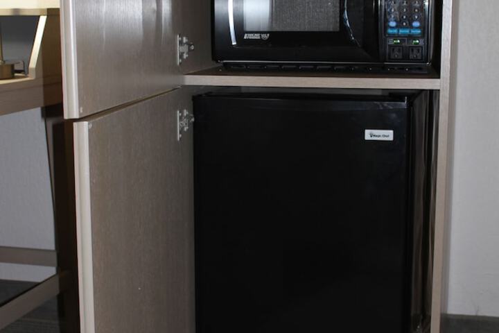 Country Inn & Suites by Radisson Romeoville I-55