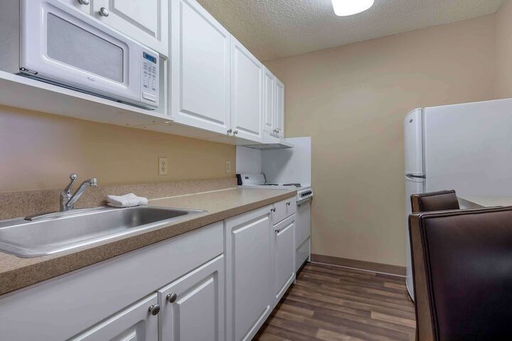 Extended Stay America Select Suites Dallas Farmers Branch