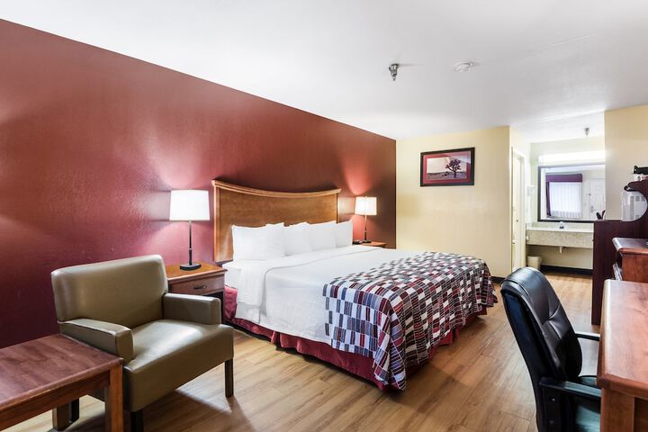 Red Roof Inn Conroe North - Willis