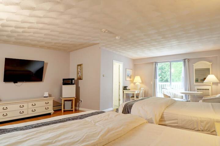 Room 42 of 62
