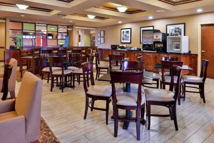Hampton Inn Greensboro-East