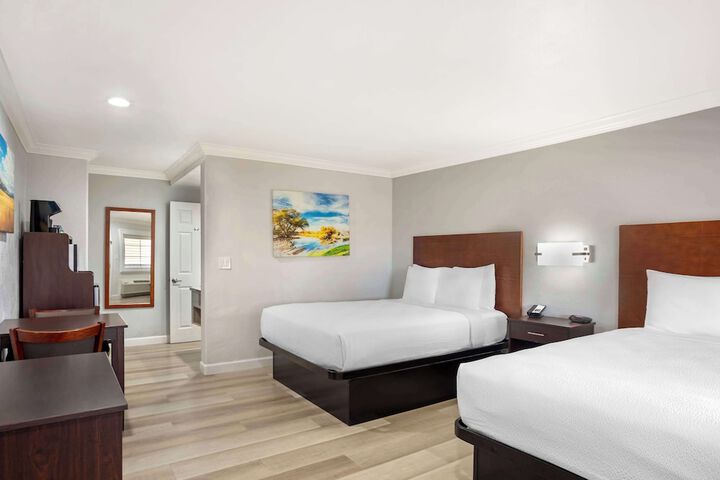 Room 19 of 29