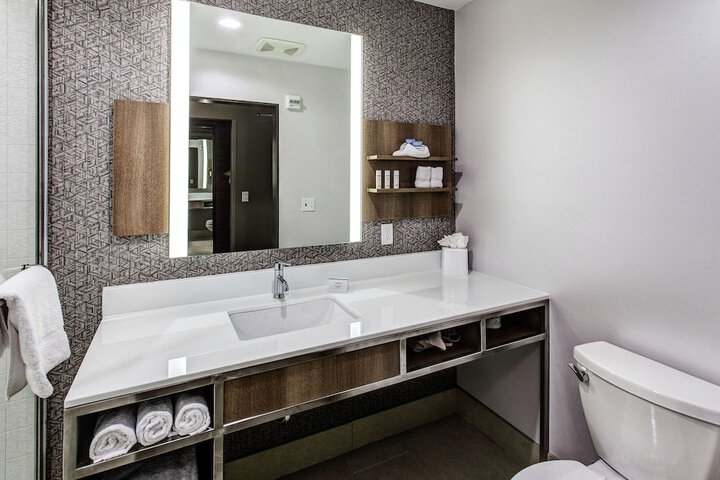 Room 15 of 45