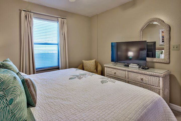 Room 53 of 173