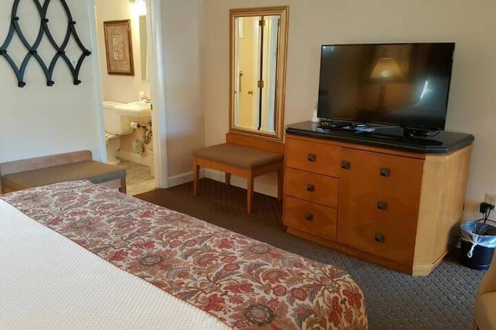 Room 22 of 44