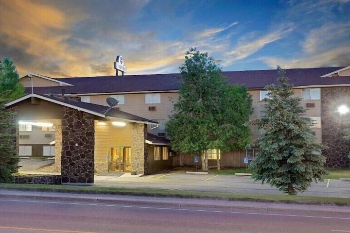 Hotel 1 of 16