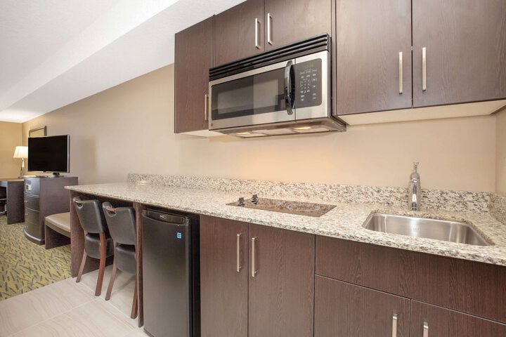 Super 8 by Wyndham Canmore