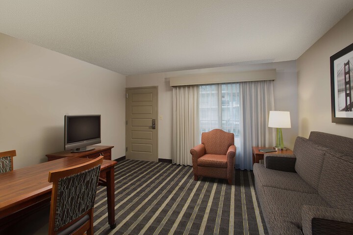 Embassy Suites by Hilton San Francisco Airport Waterfront