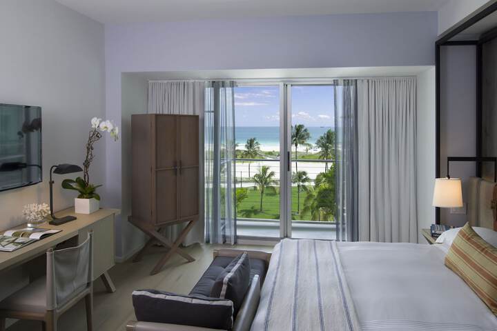 Room 38 of 54