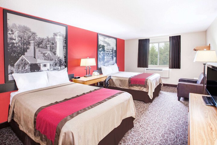 Room 10 of 30